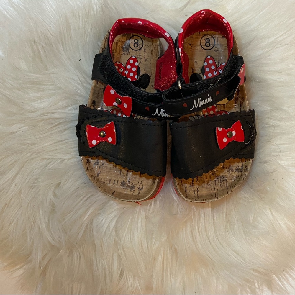 Minnie Mouse black shoes size 8
